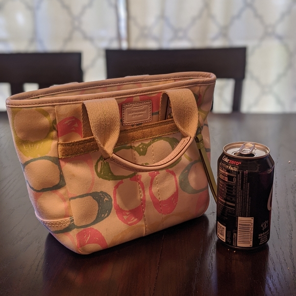 [Coach] Purse - Picture 4 of 8